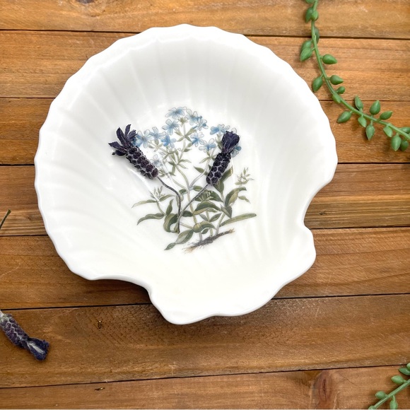 Vintage Botanica San Francisco Porcelain Floral Shell-Shaped Dish - Picture 2 of 4